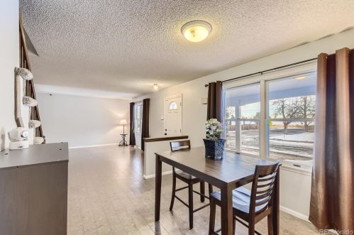 2598 Eagle Cir, Aurora CO 80014-2428 exterior