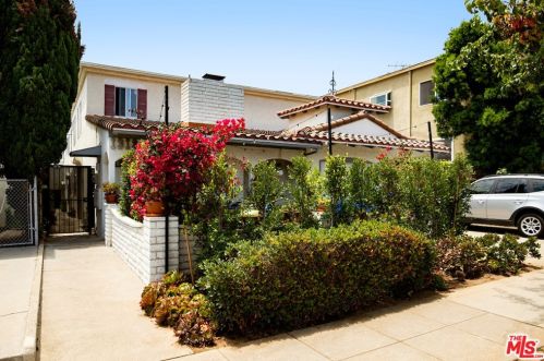 1318 Berkeley St, Santa Monica, CA 90404-2521