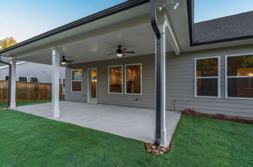 319 Hazel Dr, Atlanta GA  30349-0034 exterior