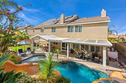 9564 Chandelle Way, Riverside CA  92508-6810 exterior