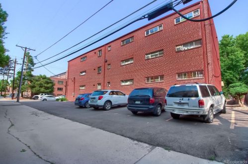2401 Gaylord St, Denver CO  80205-5629 exterior