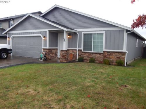 1806 4th St, Battle Ground, WA 98604-4364