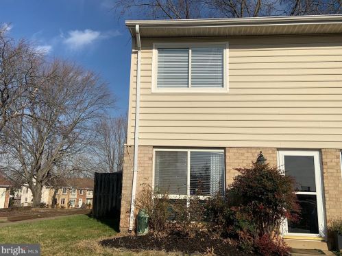 13298 Poener Pl, Herndon, VA 20170-4339