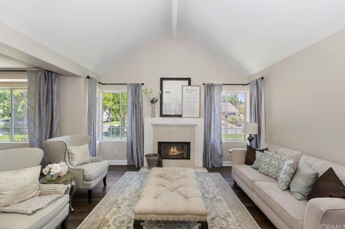 7539 Whitegate Ave, Riverside CA  92506-5455 exterior