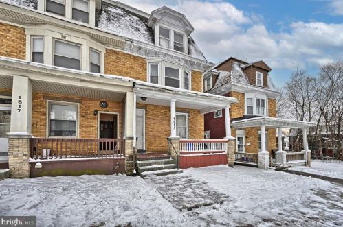 1815 Whitehall St, Harrisburg, PA 17103-2557