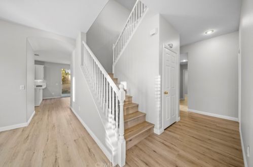 19212 Dandelion Ct, Riverside CA  92508-7104 exterior