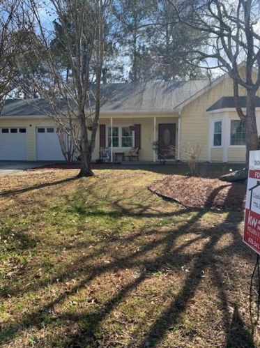 4135 Fox Chase Dr, Loganville, GA 30052-2786