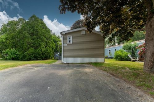 56 Wright Way, Coventry, RI 02816-4003