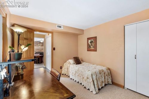 84 Pne Ln, Woodland Park CO 80863-9535 exterior