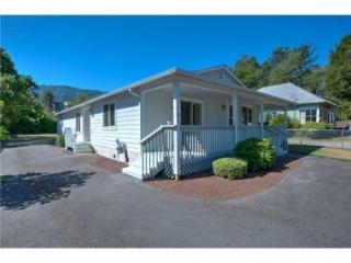 191 Alder Pl, Bellevue, WA 98027-3209
