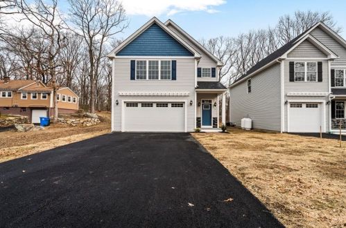 13 Mount Ave, Lincoln, RI 02865-5141