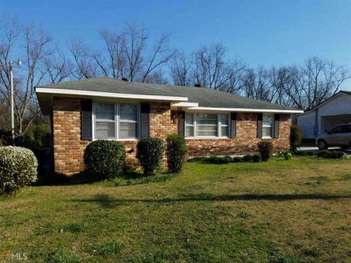 833 Berkshire Dr, Washington, GA 30673-2214