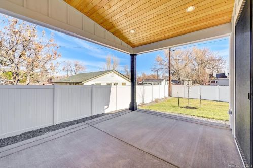 2712 Pennsylvania St, Englewood CO  80113-1644 exterior