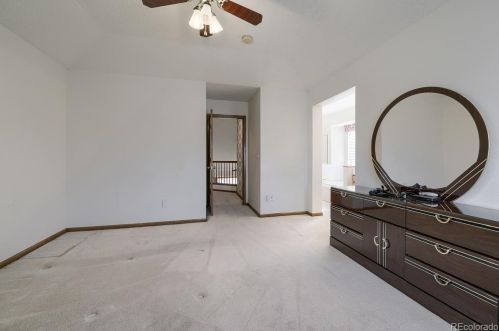 5246 Jebel Way, Aurora CO 80015-5209 exterior