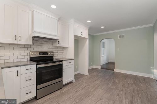 226 Baltimore St, Carlisle PA 17013-3702 exterior