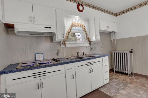 40 Adams St, York PA 17404-3254 exterior