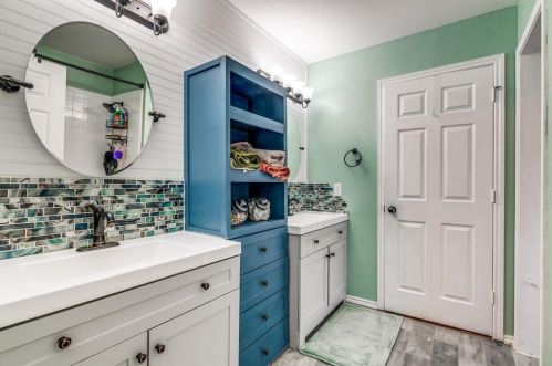 6881 Moss Ln, Fort Worth TX  76182-7039 exterior