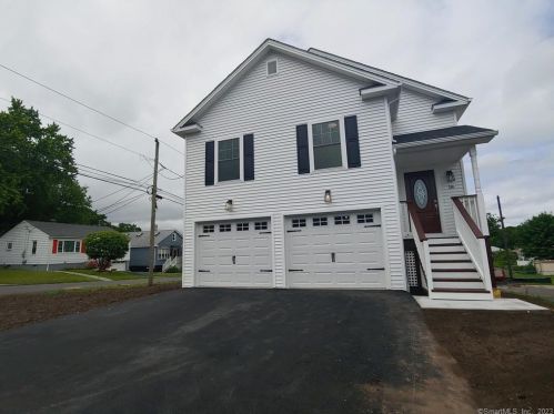 18 Anthony Ter, Waterbury, CT 06708-4037