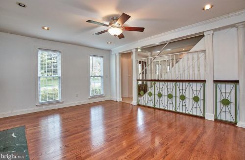 14613 Stonewall Dr, Silver Spring MD 20905-5857 exterior