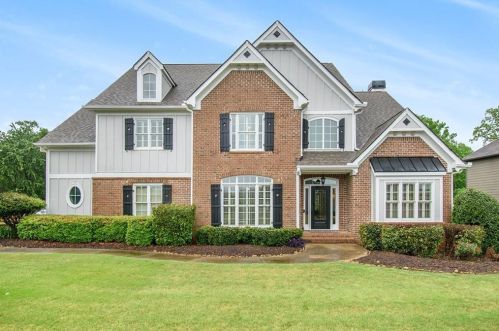 736 Midway Ave, Holly Springs, GA 30114-7543