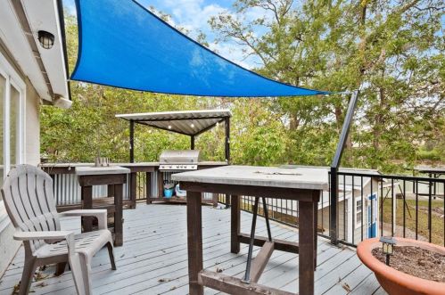 120 Erskine Fry, Seguin TX 78155 exterior