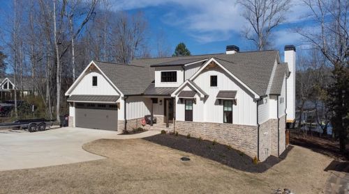 194 Longview Dr, Dawsonville, GA 30534-7356