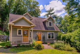 127 Lyme Rd, Hanover, NH 03755-6604