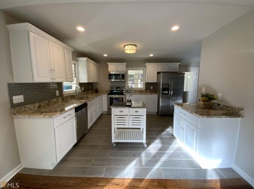 1442 Thunderwood Rd, Mableton, GA 30126-4724