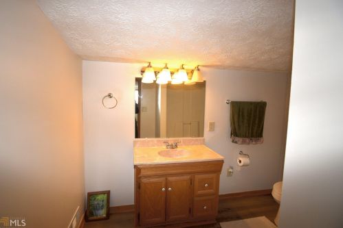 135 Bennington Dr, Stockbridge GA  30281-4097 exterior