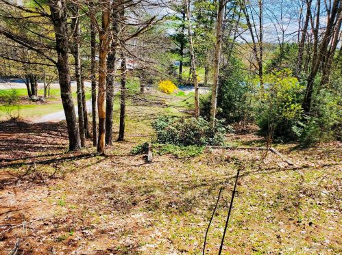 20 Edes Falls Rd, Naples, ME 04055-5101