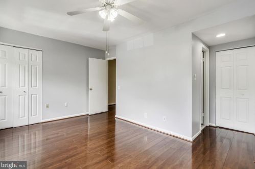 9270 Sprucewood Rd, Springfield VA  22015-3559 exterior