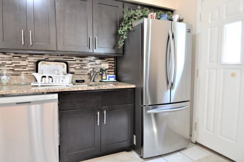 7769 Nordica Ave, Niles IL  60714-3311 exterior