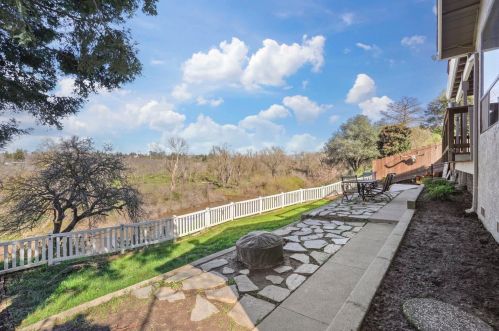 1294 River Bluff Dr, Valley Home CA  95361-2656 exterior