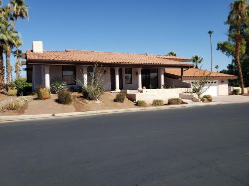 48289 Disney Dr, Indio, CA 92201-7414