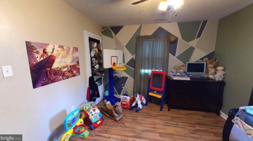 3332 Mountain Rd, Wardensville WV 26851-8279 exterior