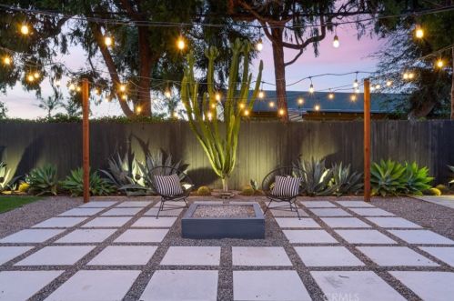 2230 Alona St, Santa Ana CA  92706-2419 exterior