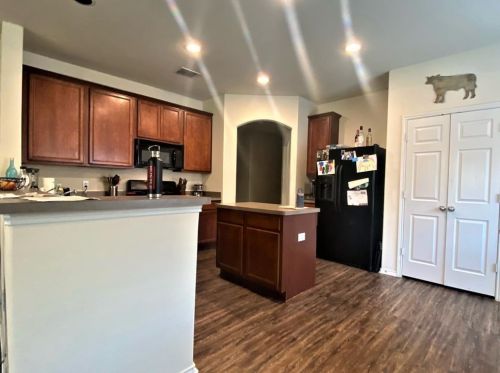 1248 Mountain Air Trl, Fort Worth TX  76131-5445 exterior