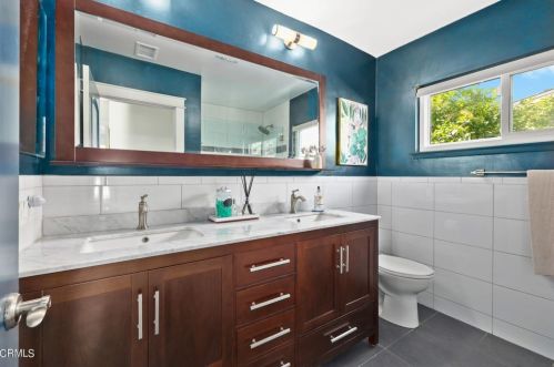 2358 Caracas St, Glendale CA  91214-3003 exterior