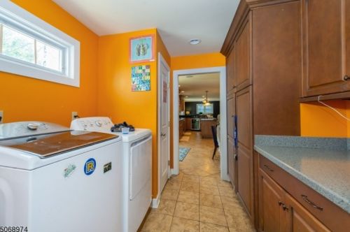 4 Sweetwood Dr, Dover, NJ 07869-1910