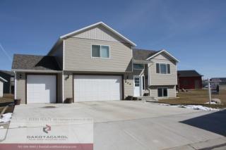 606 25th St, Saint Anthony, ND 58554-7840