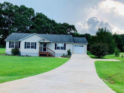 240 Jonaustin Way, Hartwell, GA 30643-6534