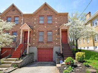 927 Nassau St, Cincinnati, OH 45206-2523