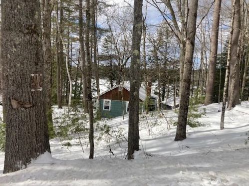 102 Collins Pond Rd, Fitzwilliam, NH 03447-3305