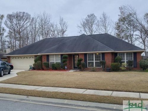 298 Julie Ln, Midway, GA 31320-3212