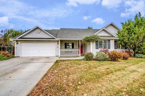 137 Delphinium Ave, Star, ID 83669-5274