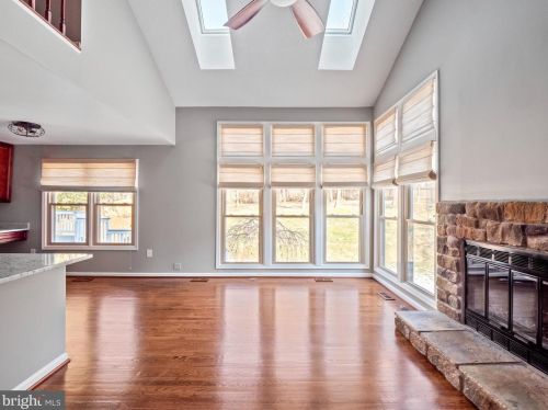 734 Sonata Way, Silver Spring MD 20901-5063 exterior