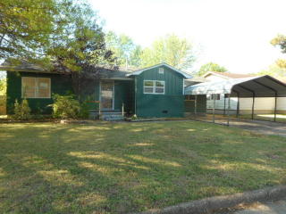 2709 Circle Dr, Muskogee, OK 74403-6018