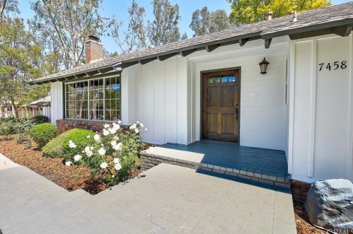 7458 Whitegate Ave, Riverside, CA 92506-5431