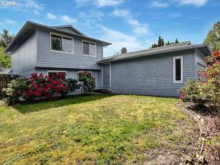 4148 12th St, Damascus OR  97080 exterior