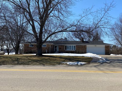 1987 Grand Detour Rd, Nelson, IL 61021-9520